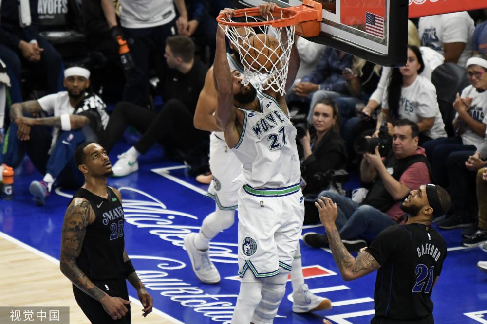 尤其是他们 尤其是他们