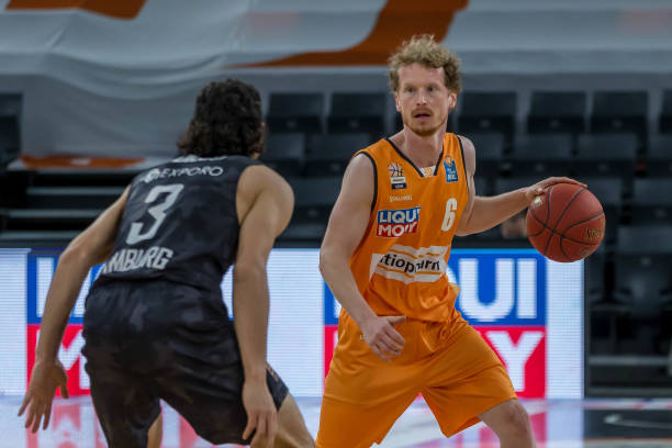 级不仅为中 级不仅为中